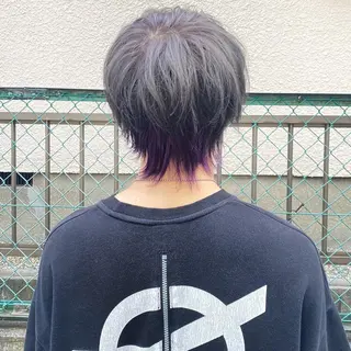 カラー メンズ 比嘉 陽のヘアスタイル