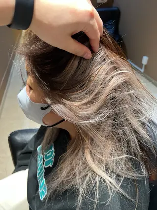 ロング カラー keita💫暖色系 💫ハイトーン💫のヘアスタイル