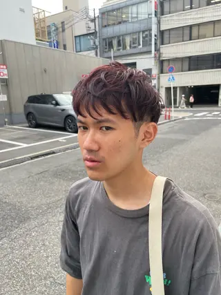 ショート カラー メンズ 山本 真之介のヘアスタイル
