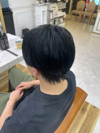 カラー 木村 咲花のヘアスタイル