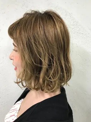 ミディアム カラー パーマ ヘアアレンジ 韓国ヘア✨グレージュ カラーasamiのヘアスタイル