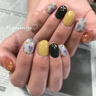 ネイル 40代からの爪を守る ×ケア重視サロン♡のネイルデザイン