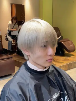 メンズ 透明感ブリーチ/ メンズパーマのヘアスタイル