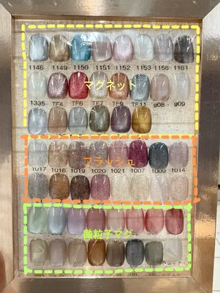 ネイル deg° yuiriのネイルデザイン