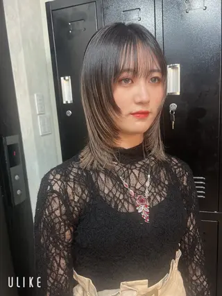 セミロング ブリーチ/ウルフ ハッシュカット/石山のヘアスタイル