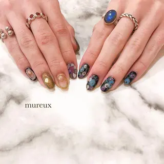 ネイル mureux ∵ayakaのネイルデザイン
