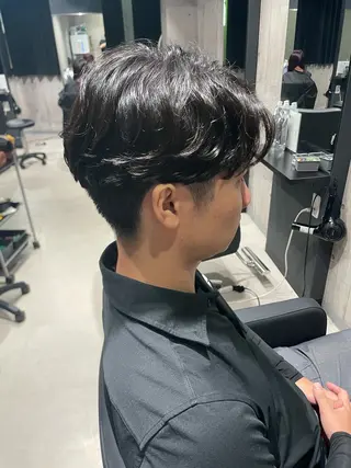 メンズ _White ／Hiroのヘアスタイル