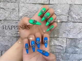 ネイル HAPPINAS ののかのネイルデザイン