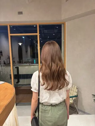ロング カラー 土屋 愛海のヘアスタイル