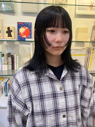 ミディアム カラー 永田 愛莉のヘアスタイル