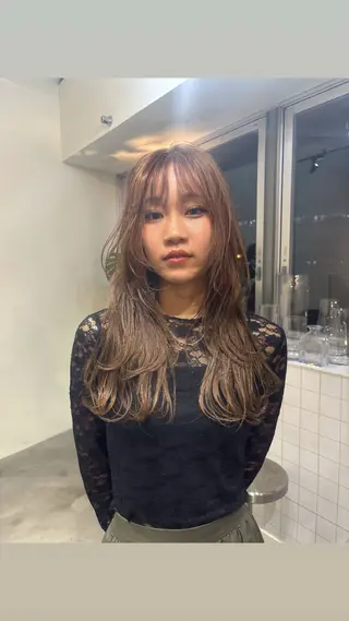 ロング 暖色カラー モデル募集中MICOのヘアスタイル