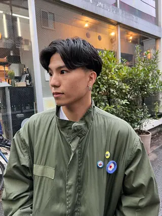 ミディアム パーマ メンズ メンズスタイリスト リュウジのヘアスタイル