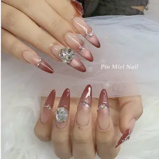 ネイル Pio Mielのネイルデザイン