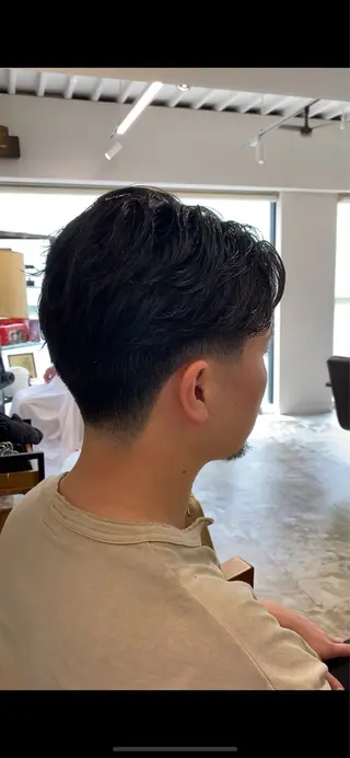 ショート Maison所属・メンズ特化 浜本志厳のヘアスタイル