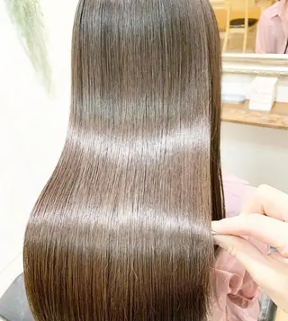 ロング Rubik's 阿倍野店所属・髪質改善 特化サロンのヘアスタイル