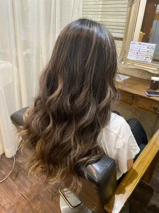 ロング カラー ヘアアレンジ Femme woman所属・Femme ♡AIRIのヘアスタイル