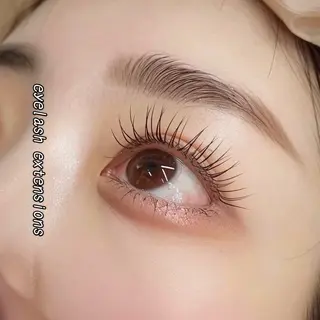 マツエク・マツパ 艶髪カラー💙ྀི/ アイ兼任👀/ミナルのヘアスタイル