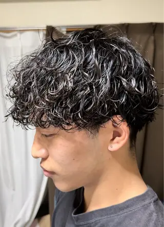 パーマ 山本 慎人のヘアスタイル