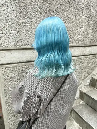 セミロング カラー 💗モテ髪 ハイトーンあや💗のヘアスタイル