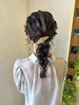 セミロング ヘアアレンジ 中島 さなえのヘアスタイル