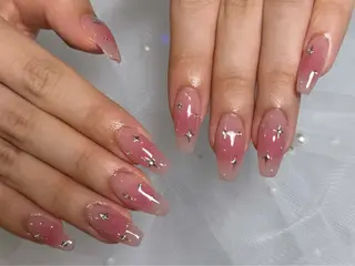 ネイル amiLe_ Yukino🎀のネイルデザイン