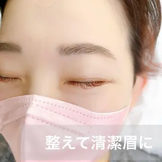 アイブロウ ecru. eyelashのマツエク・マツパデザイン