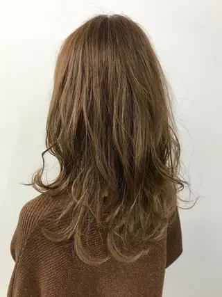ミディアム カラー 色気レイヤー& ショートはお任せ🌟のヘアスタイル