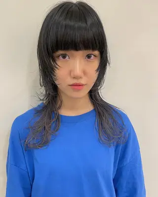 セミロング ブリーチ/ウルフ ハッシュカット/石山のヘアスタイル