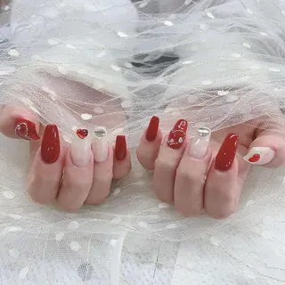 ネイル Miouミオン ネイルサロンのネイルデザイン