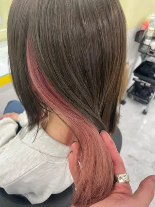 セミロング カラー ヘアアレンジ ☁️縮毛矯正✖️ 透明感☁️りくのヘアスタイル