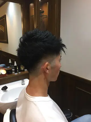 ショート ヒロ銀座ヘアーサロン 五反田店所属・寺嶋 涼のヘアスタイル