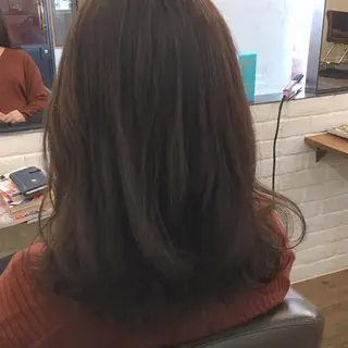 セミロング カラー 上川 美幸のヘアスタイル