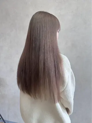 ロング トウダ リリカのヘアスタイル