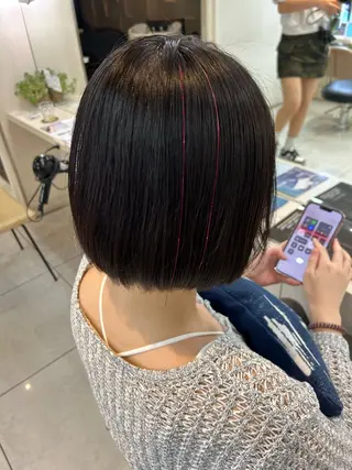 ショート ヘアメ☯️派手髪 ☯️ルカのヘアスタイル