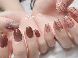 ネイル 芦辺 香奈のネイルデザイン