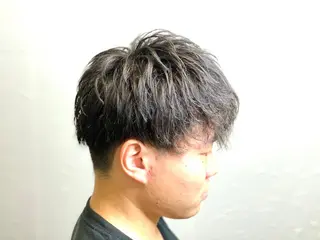 ミディアム メンズ HIRO GINZA 池袋東口店所属・林田 龍明のヘアスタイル