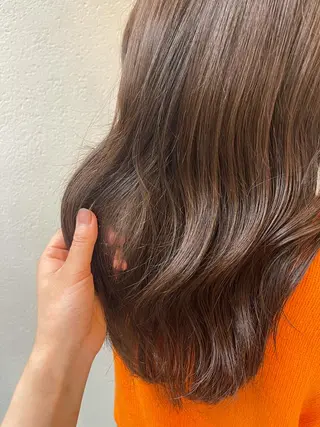 カラー PUUR所属・🍒鈴木 エミリ🍒のヘアスタイル