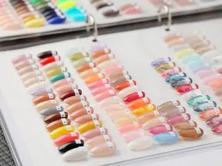ネイル Éva nail salon所属・Éva MARIのネイルデザイン