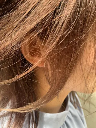 セミロング カラー 飯塚 昇太のヘアスタイル