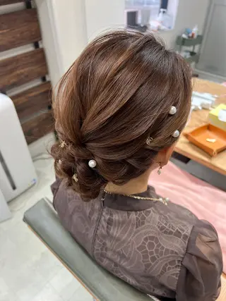 セミロング ヘアアレンジ 山室 敬義のヘアスタイル