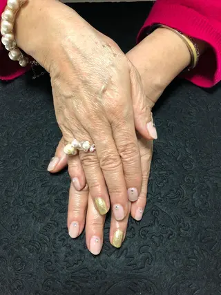 ネイル 辻 依子のネイルデザイン