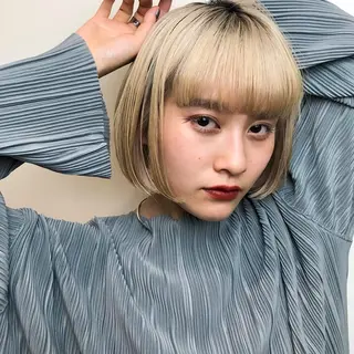 ショート カラー スナコザワ レナのヘアスタイル
