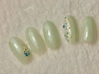 ネイル うる艶♡透明感ネイル Rirashiaのネイルデザイン