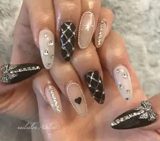 ネイル Queen Nail 　クイーンネイルのネイルデザイン