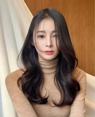 ロング カラー トップスタイリスト こうすけのヘアスタイル