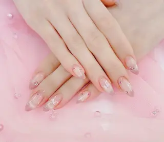 ネイル 𝑅𝐴𝑁𝑂𝑁 𝐴𝑌𝐴𝐾𝐴のネイルデザイン