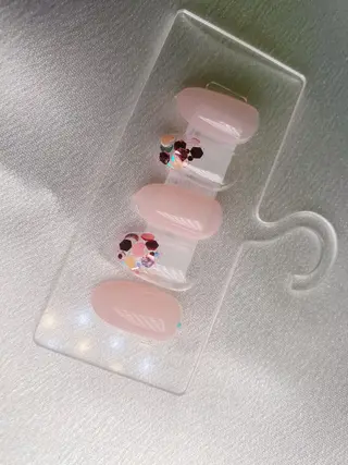 ネイル 小林 凛のネイルデザイン