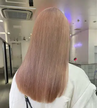 カラー ブリーチカラー×艶 🍨mihoのヘアスタイル