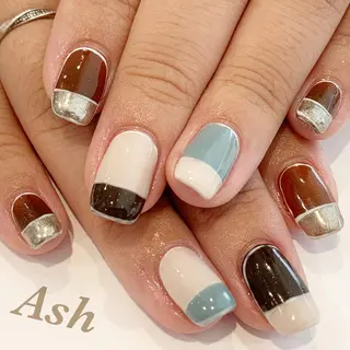 ネイル 🩵NORIKO 上品ネイルが得意🩵のネイルデザイン