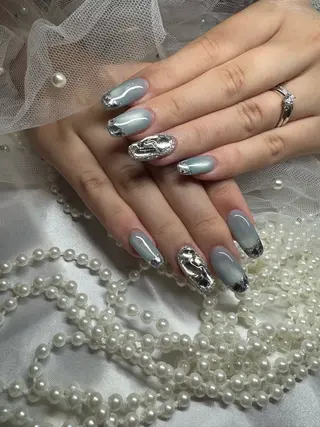 ネイル 濱岡 咲のネイルデザイン